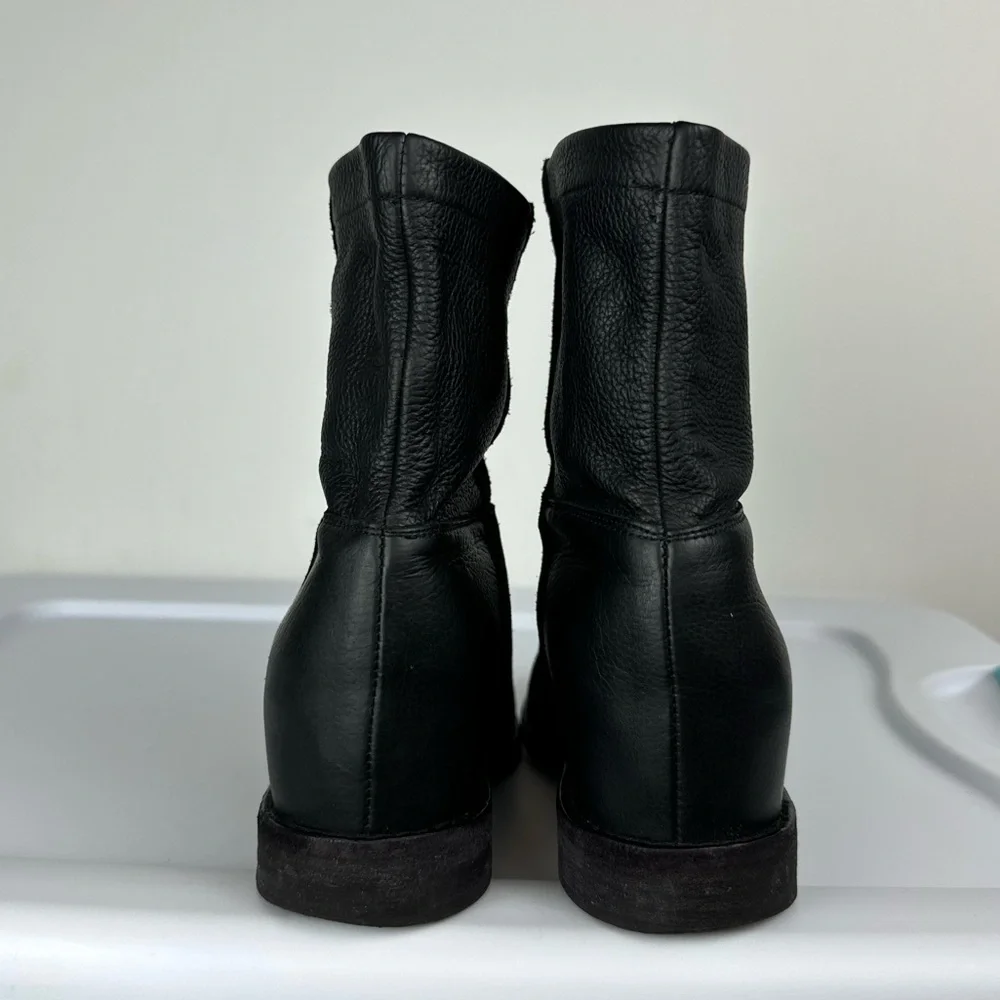 Vince Grayson Womens Leather Ankle Booties Sz 7.5 Black Mixed Media